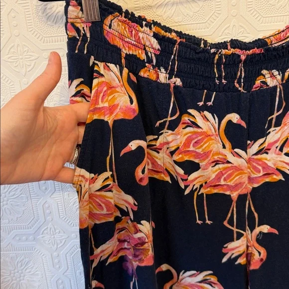 Soma Intimates Cool Nights Flamingo Print Capri Pants Size L - Picture 2 of 4
